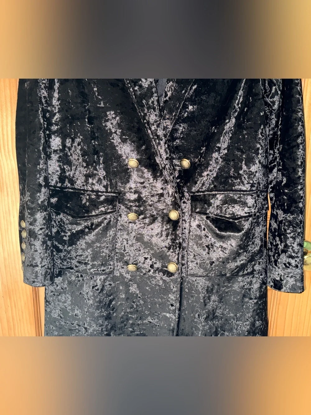 Fate Women’s Double-Breasted Black Crushed Velvet Trench Coat-M-EC